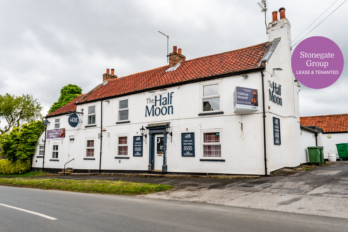 Half Moon Skidby, - Stonegate Pub Partners - Find a Pub